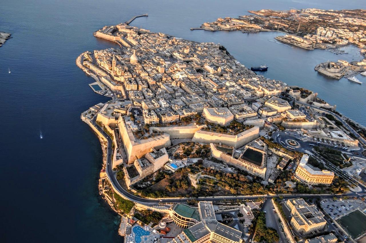 Charming Rooms With A Seaview Sliema Kültér fotó